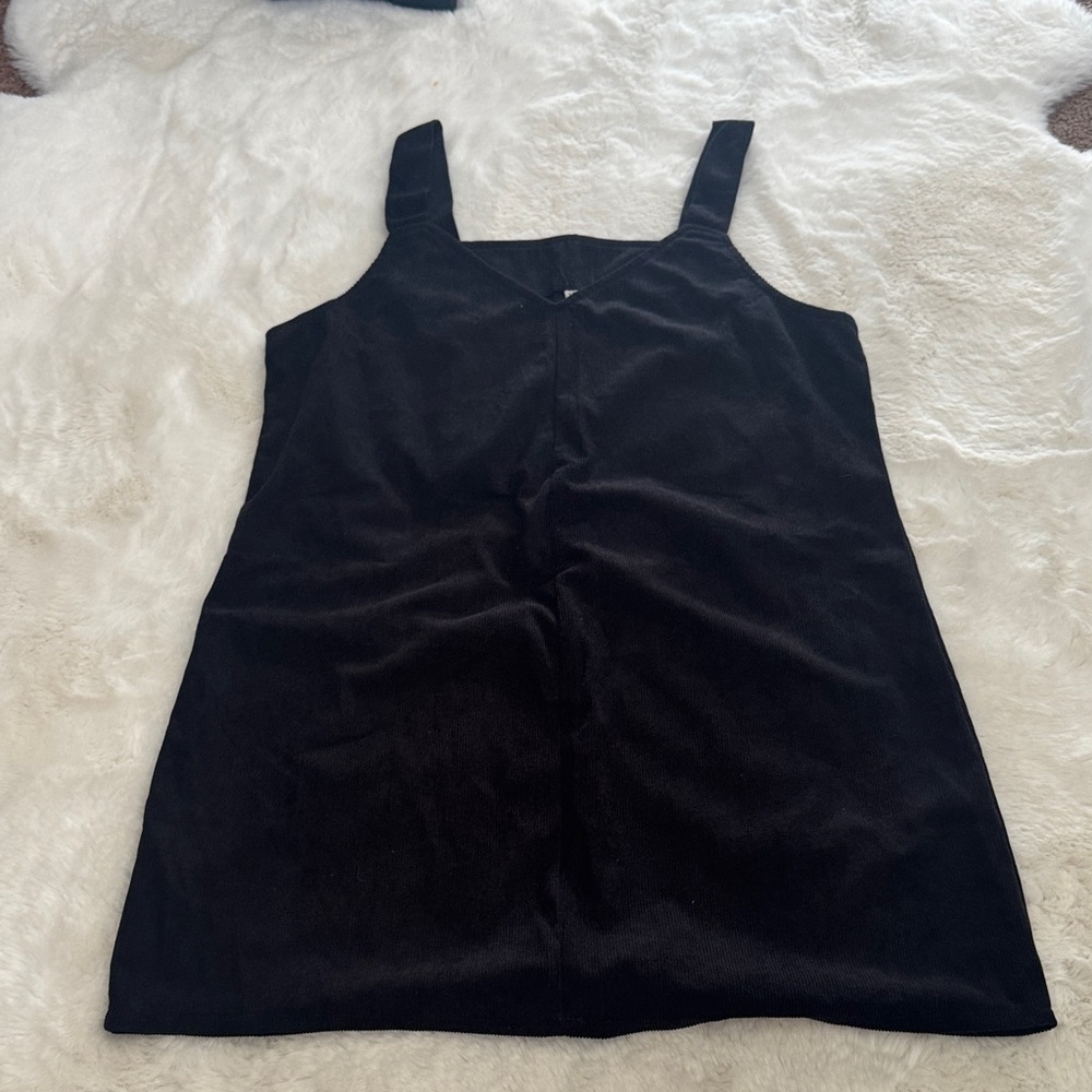 Ribbed Black Dress
